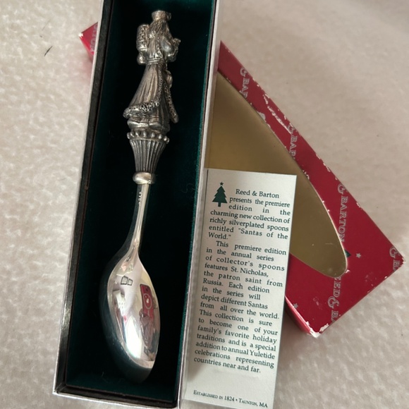Reed & Barton Collector Spoon Christmas 1997 St. Nicholas - Picture 2 of 2